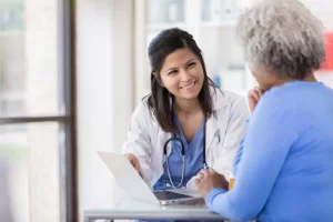 female-doctor-with-female-senior-patient