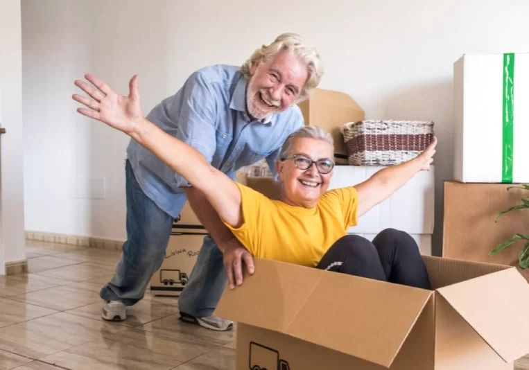 seniors-playing-in-moving-box